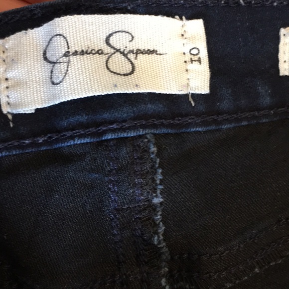 Jessica Simpson Jean Capris - Picture 8 of 8